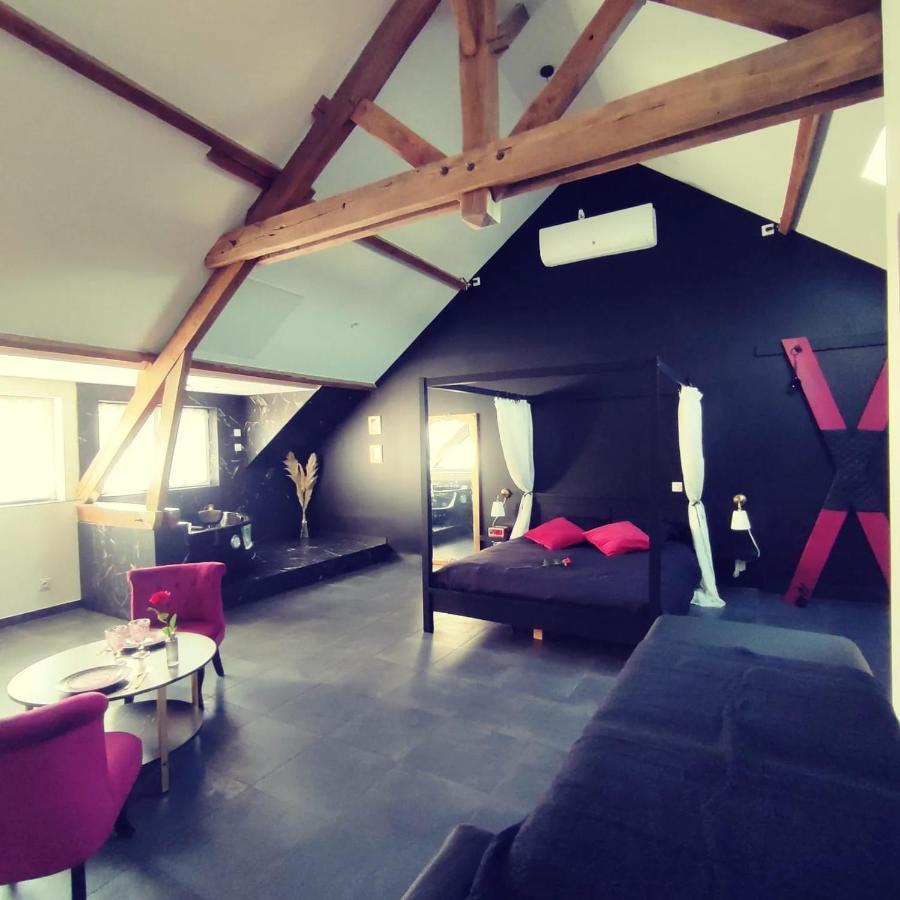 Love Room A Монтаржи Экстерьер фото